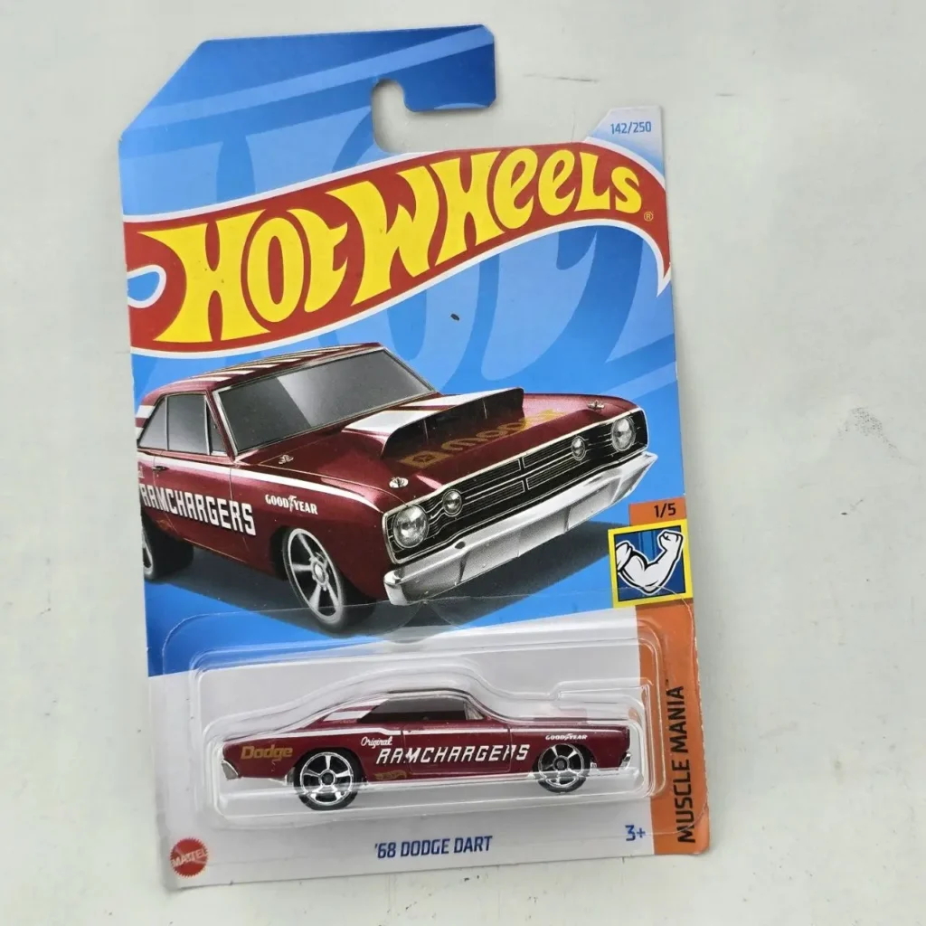 Hot Wheels '68 Dodge Dart Ramchargers rojo Muscle Mania en empaque. by Remates Narvaja