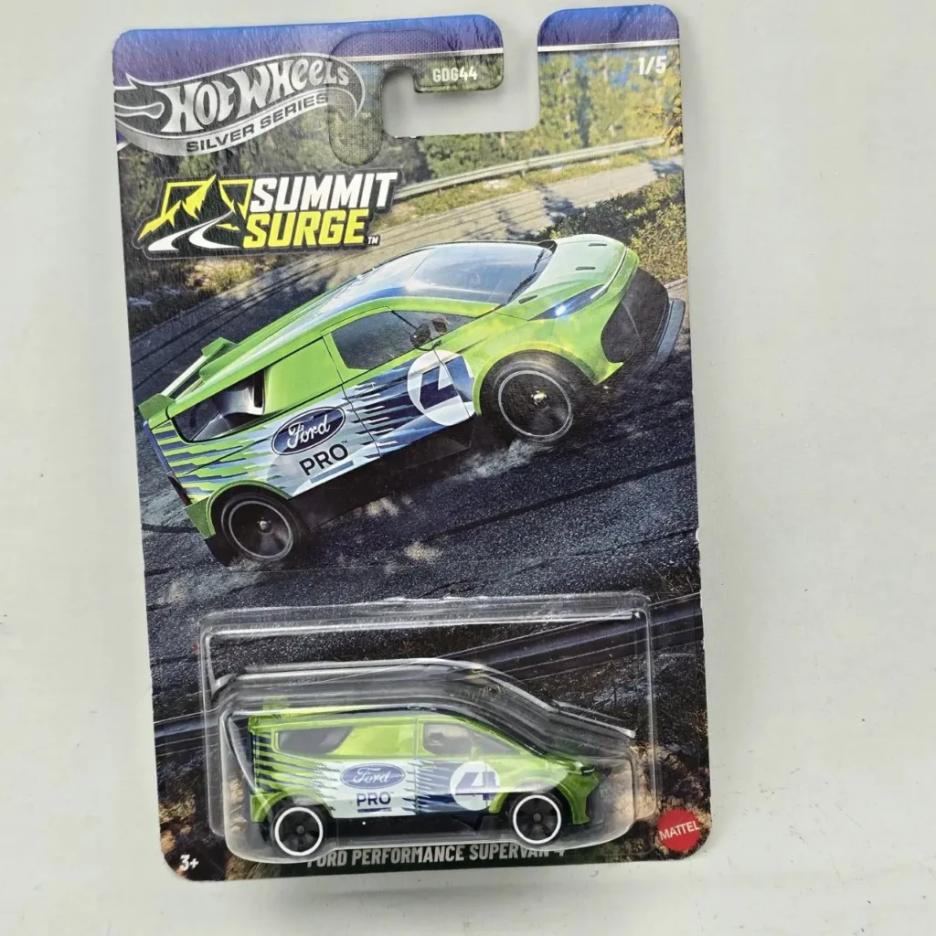 Hot Wheels Ford Performance SuperVan, Silver Series Summit Surge, coche die-cast verde y azul en blister. by Remates Narvaja