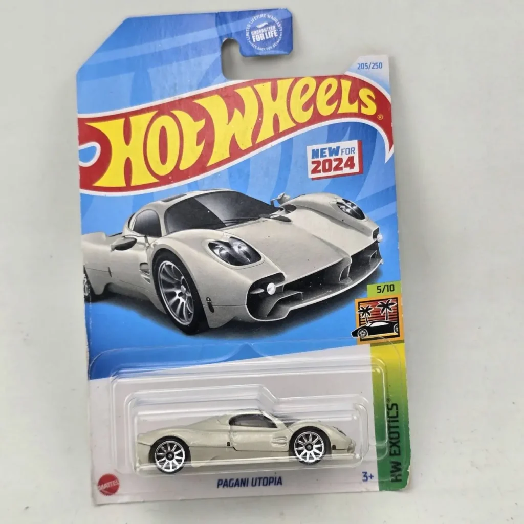Hot Wheels 2024 Pagani Utopia plateado, nuevo en empaque. by Remates Narvaja