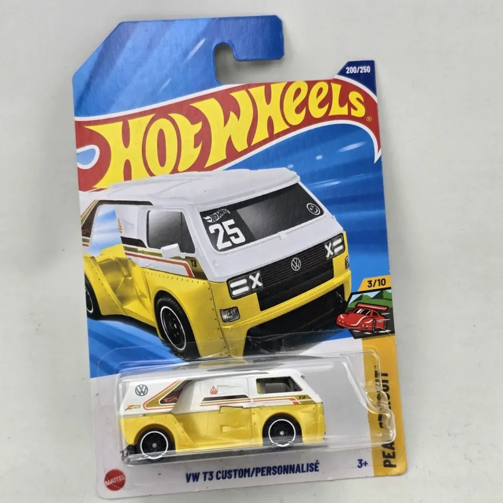 Hot Wheels 2023 VW T3 Custom van amarillo y blanco, nuevo en su empaque. by Remates Narvaja