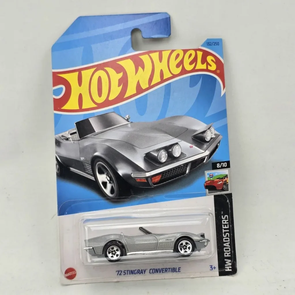 Hot Wheels '72 Stingray Convertible plateado en empaque, serie HW Roadsters 132/250. by Remates Narvaja