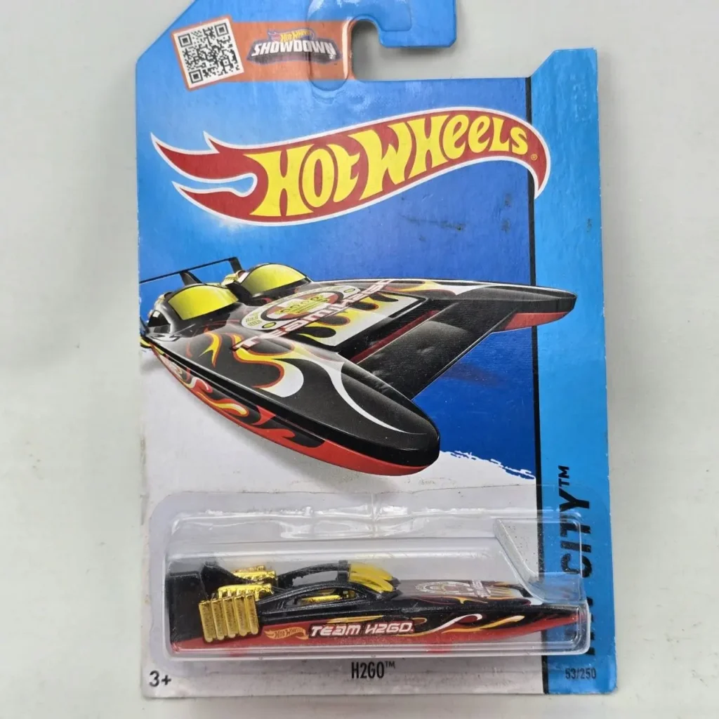 Hot Wheels H2GO die-cast speedboat negro y rojo con llamas, nuevo en su empaque. by Remates Narvaja