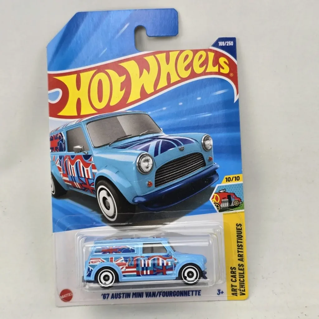 Hot Wheels '67 Austin Mini Van azul con bandera Union Jack, serie Art Cars, nuevo en empaque. by Remates Narvaja
