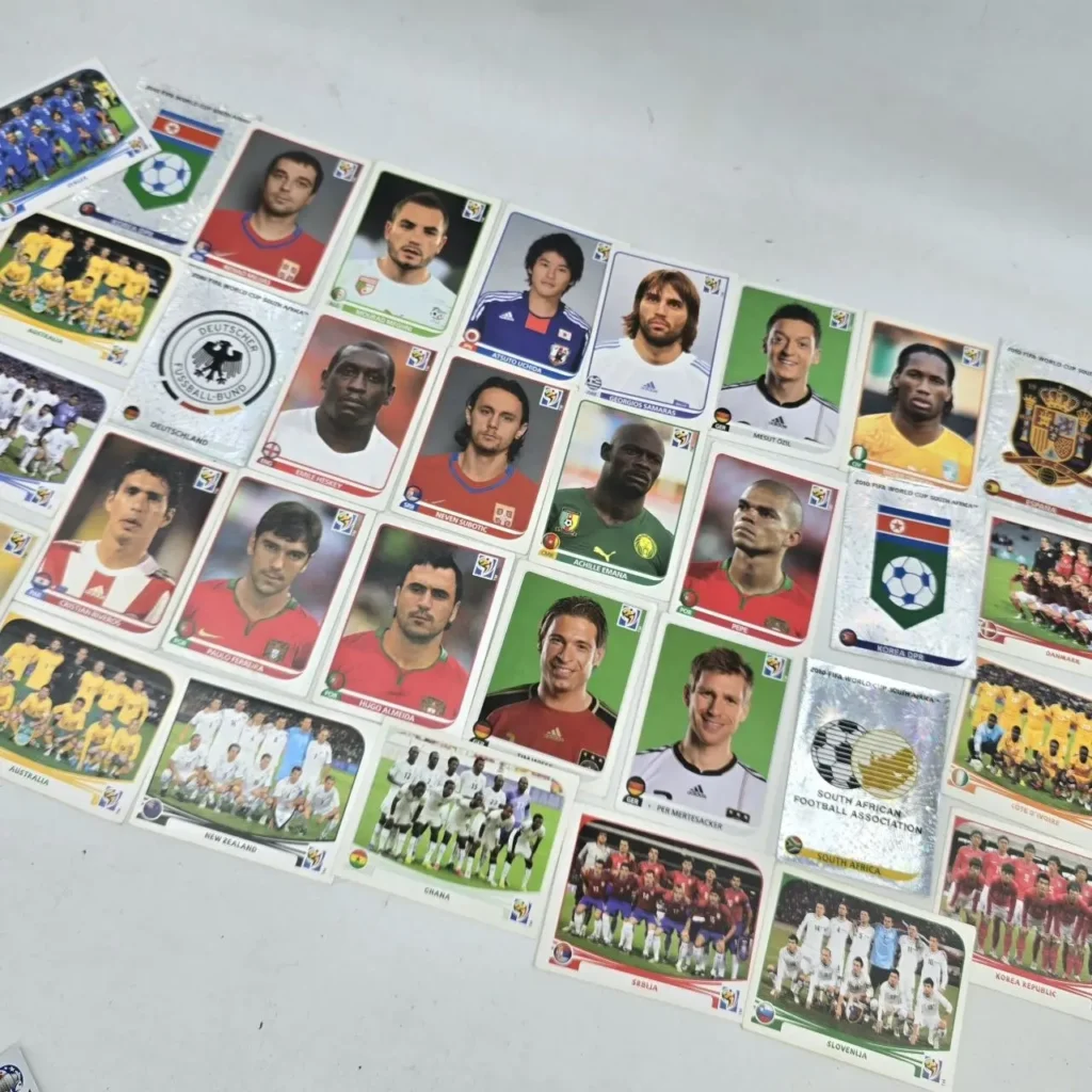 2010 FIFA World Cup football player cards and stickers. by Remates Narvaja