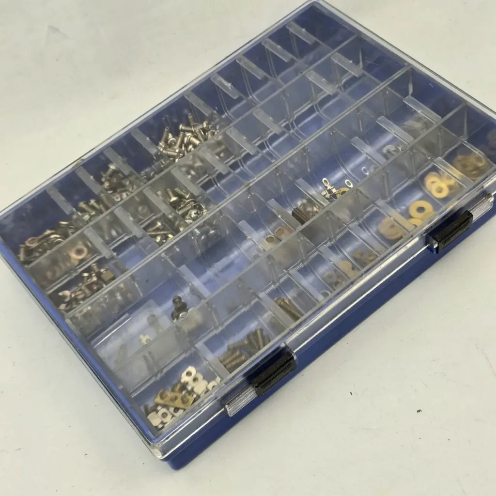 Caja organizadora de tornillos, tuercas y arandelas. by Remates Narvaja